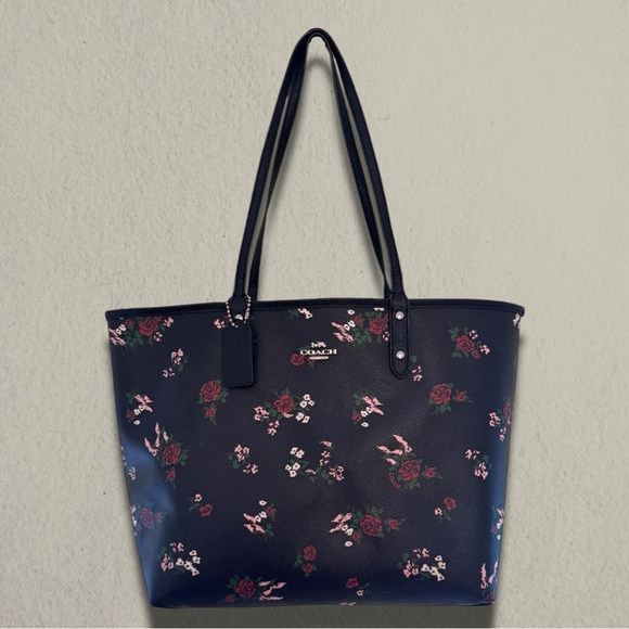 COACH CITY TOTE - Picture 2 of 5